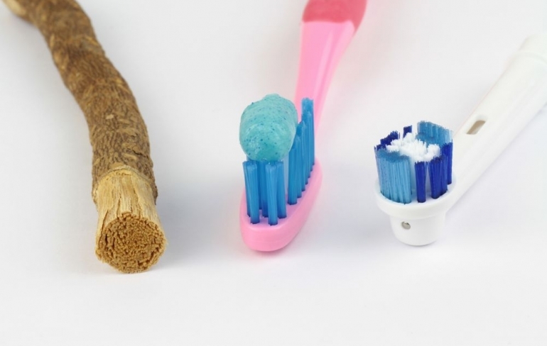 歴代歯ブラシ
